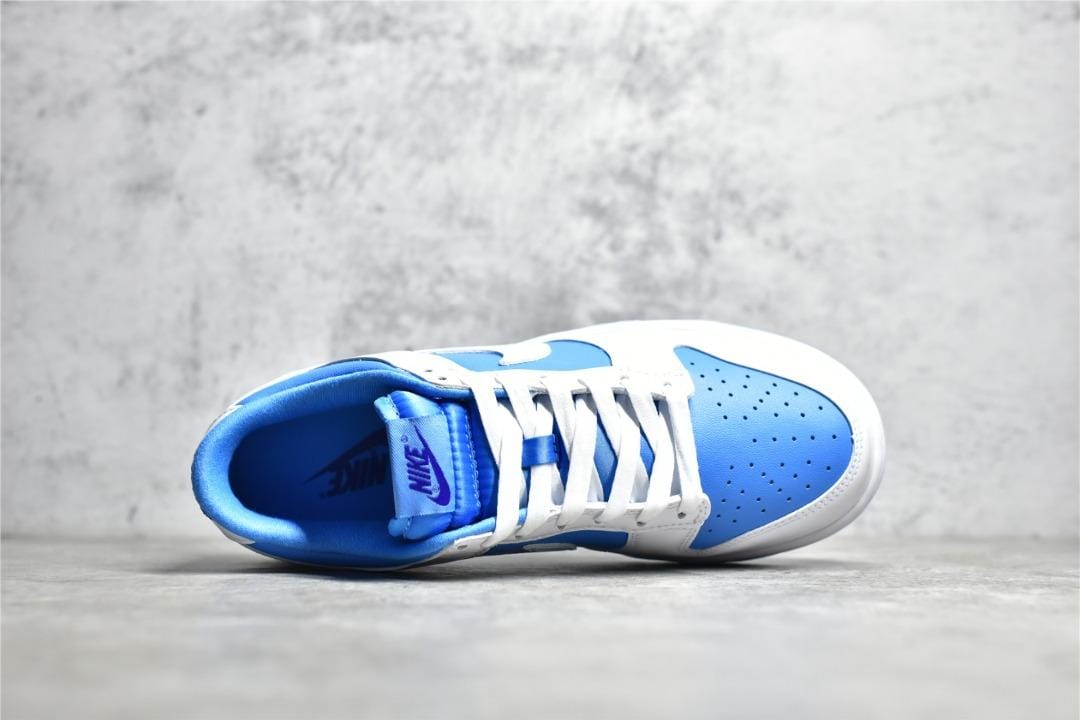 NK Dunk Low Retro Reverse UNC