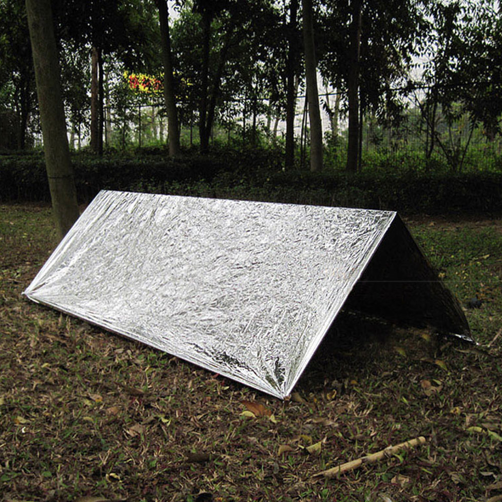  Outdoor Survival Emergency Blanket - Thermal Foil Blanket for First Aid, Hypothermia, and Windproof Protection during Explore Camping